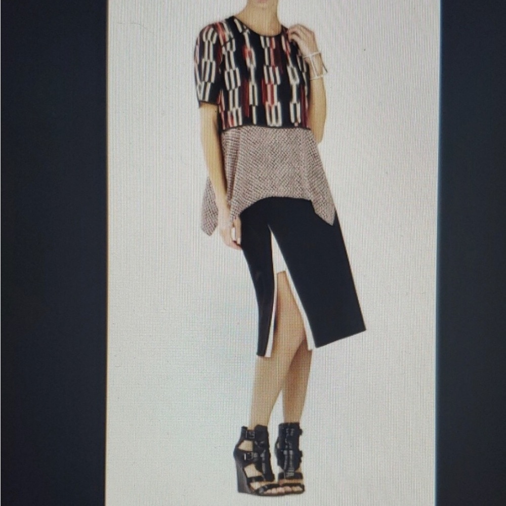 BCBGMAXAZRIA Womens Shirt Small Short Sleeve Kacey Black Red Stripes Dots